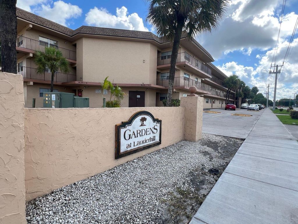 4191 NW 26TH Street 172, Lauderhill, FL 33313