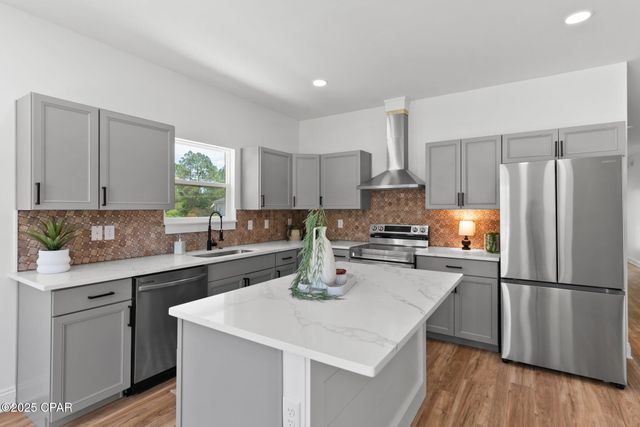 63 E Raphael Road, Defuniak Springs, FL 32433