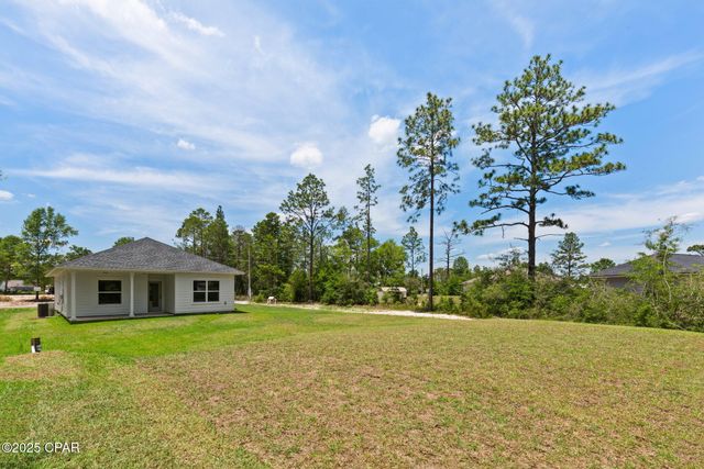 63 E Raphael Road, Defuniak Springs, FL 32433