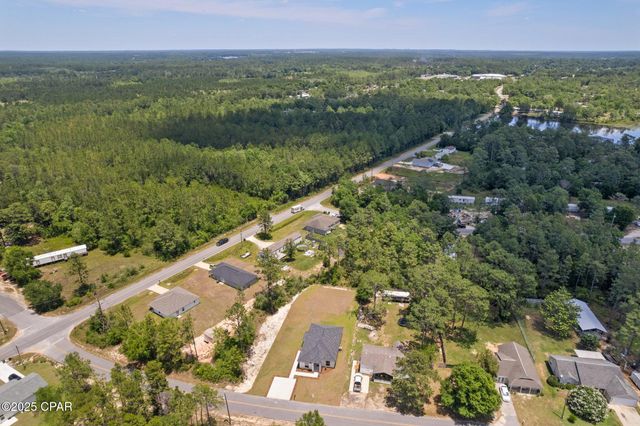 63 E Raphael Road, Defuniak Springs, FL 32433