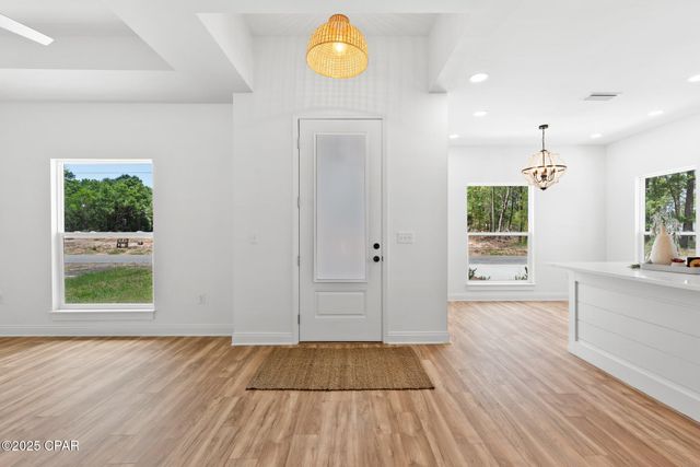 63 E Raphael Road, Defuniak Springs, FL 32433
