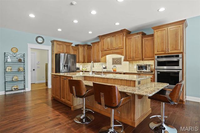 107 Knights Bridge Lane, Edwardsville, IL 62025