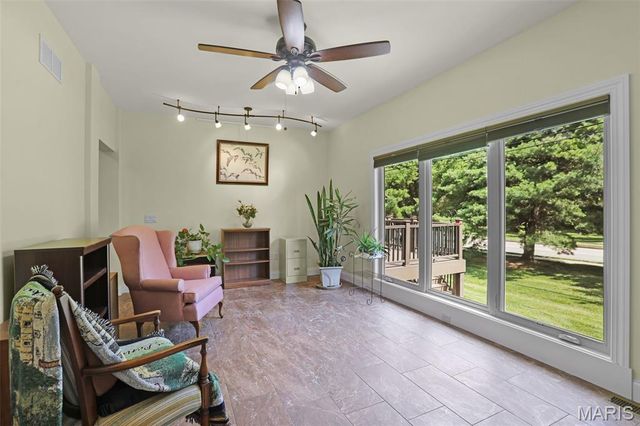 107 Knights Bridge Lane, Edwardsville, IL 62025