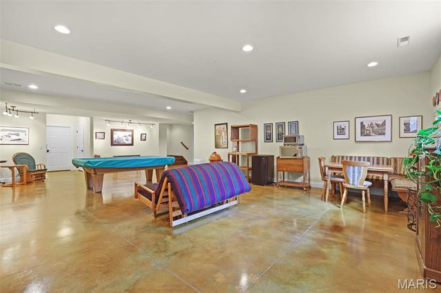 107 Knights Bridge Lane, Edwardsville, IL 62025