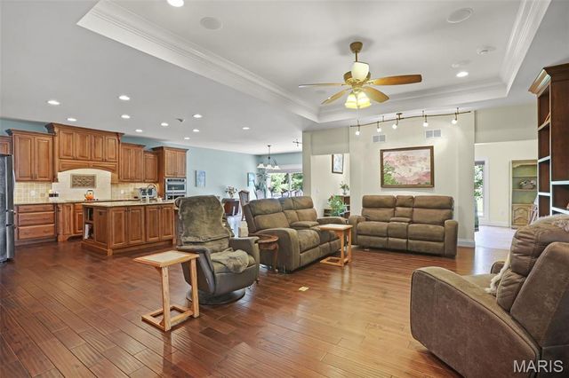 107 Knights Bridge Lane, Edwardsville, IL 62025
