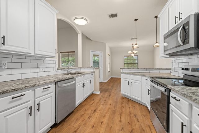 109 Little Gabriel River DR, Liberty Hill, TX 78642