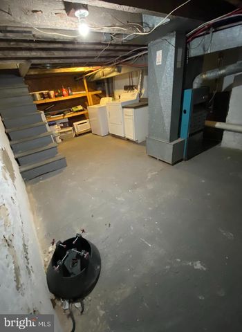 4450 BAKER ST, Philadelphia, PA 19127