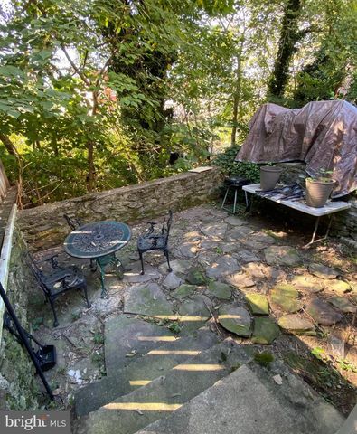 4450 BAKER ST, Philadelphia, PA 19127