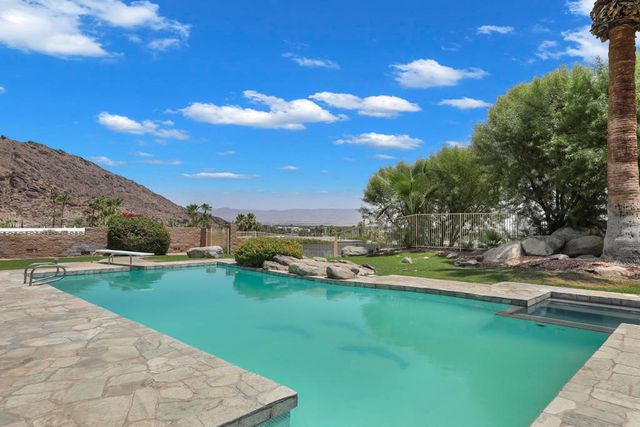 770 S La Mirada Road, Palm Springs, CA 92264