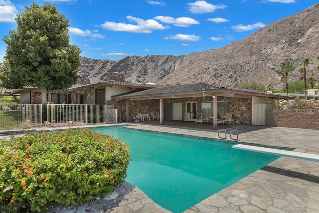 770 S La Mirada Road, Palm Springs, CA 92264
