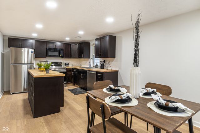 1037 W 30th Street, Indianapolis, IN 46208