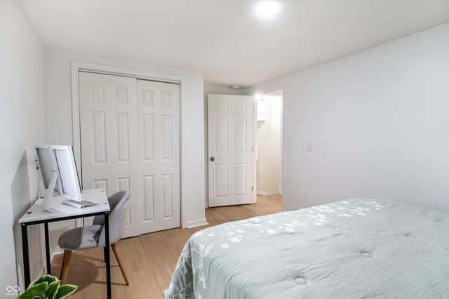 1037 W 30th Street, Indianapolis, IN 46208