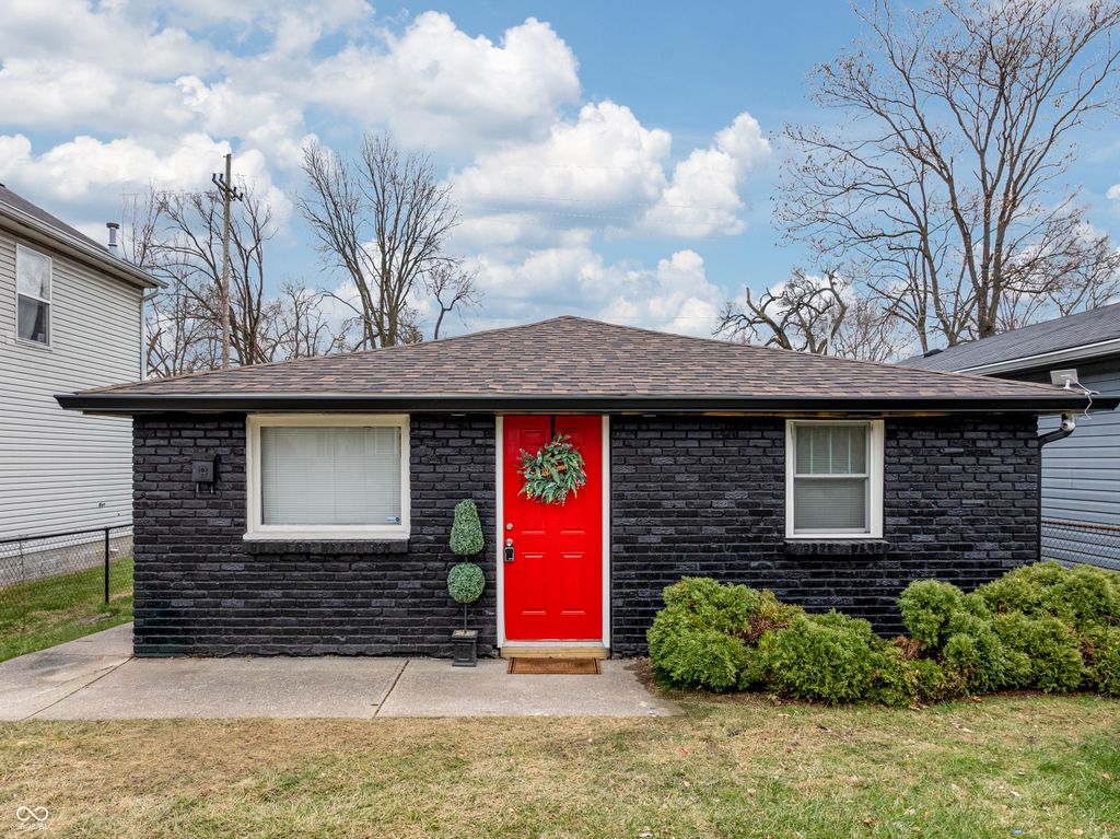 1037 W 30th Street, Indianapolis, IN 46208