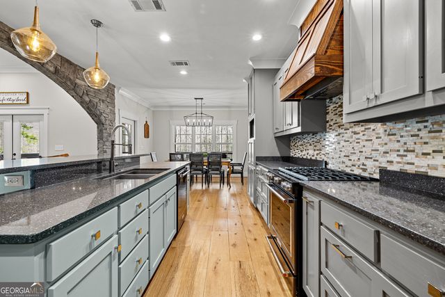 276 Davis Lake Road, Thomaston, GA 30286