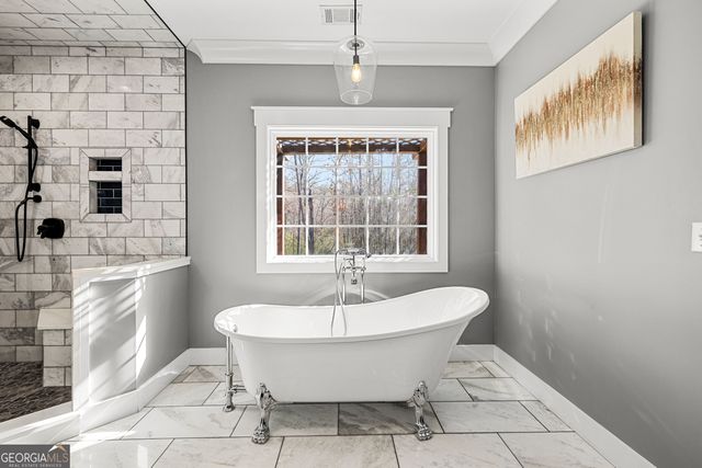 276 Davis Lake Road, Thomaston, GA 30286