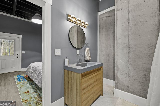 276 Davis Lake Road, Thomaston, GA 30286