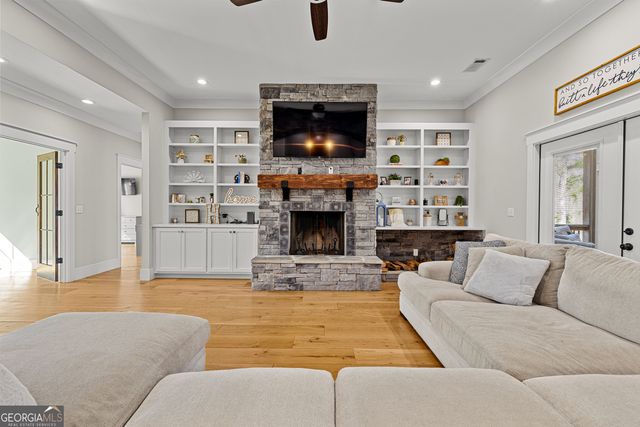 276 Davis Lake Road, Thomaston, GA 30286