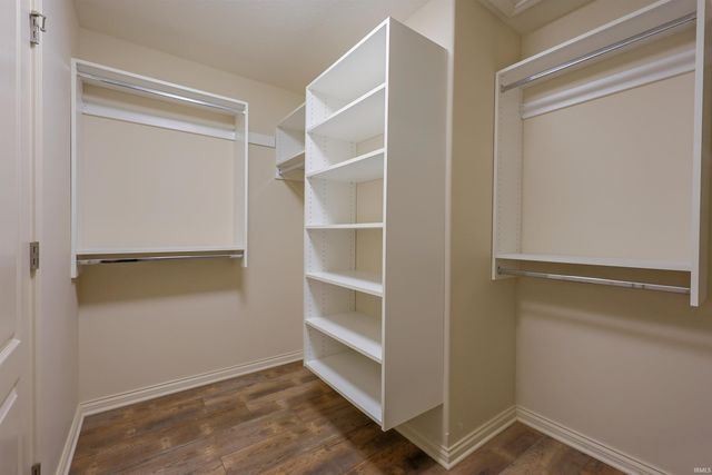 7132 Evansbrook Drive, Fort Wayne, IN 46835