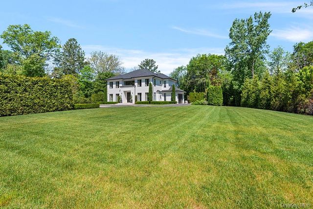 22 Eastview Lane, Old Brookville, NY 11545