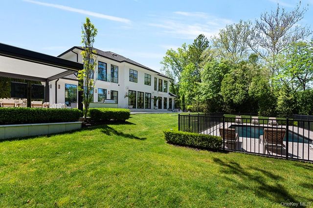 22 Eastview Lane, Old Brookville, NY 11545