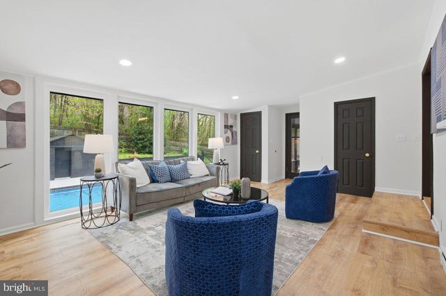96 SANDY RIDGE RD, Fredericksburg, VA 22405