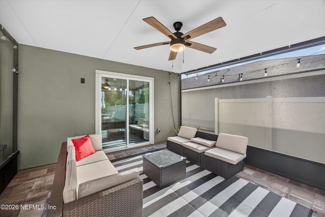65255 FOREST GLEN Lane, Yulee, FL 32097