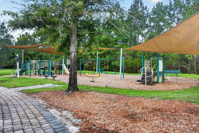 65255 FOREST GLEN Lane, Yulee, FL 32097