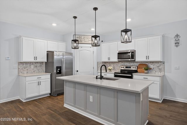 65255 FOREST GLEN Lane, Yulee, FL 32097