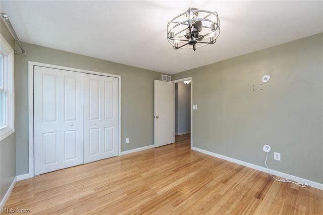 6182 Stafford Drive, North Olmsted, OH 44070