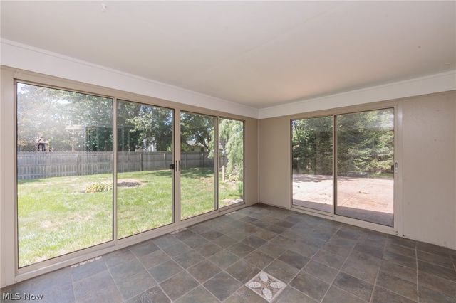 6182 Stafford Drive, North Olmsted, OH 44070