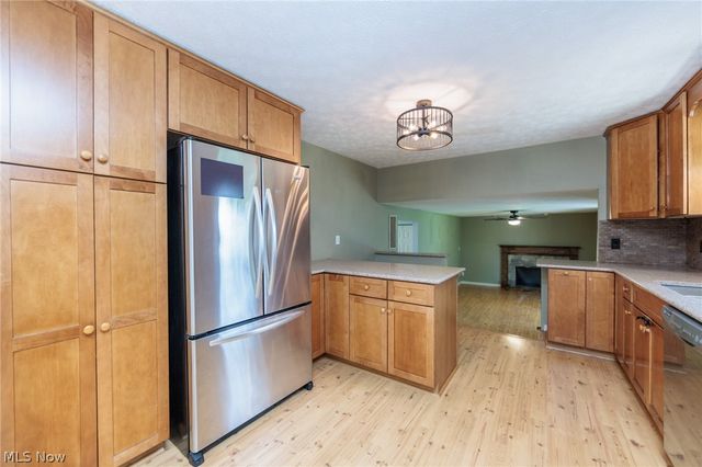 6182 Stafford Drive, North Olmsted, OH 44070