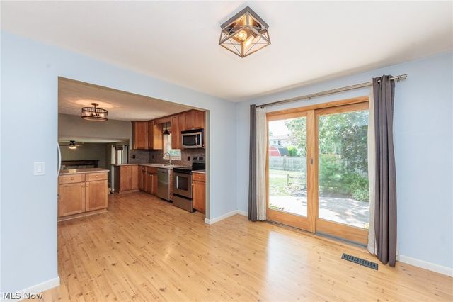 6182 Stafford Drive, North Olmsted, OH 44070