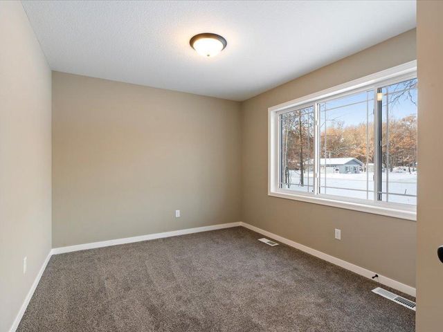 14518 Lynndale Drive, Baxter, MN 56401