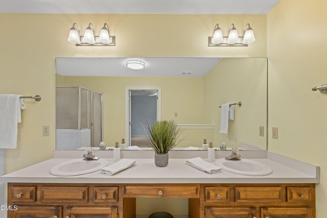 908 Streamer Court, Raleigh, NC 27614