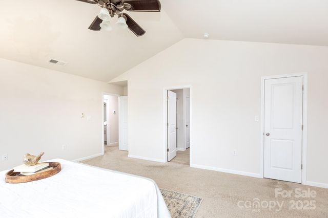 1260 Kent Downs Avenue SW, Concord, NC 28027