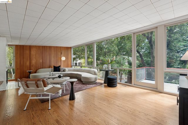775 San Diego Rd, Berkeley, CA 94707