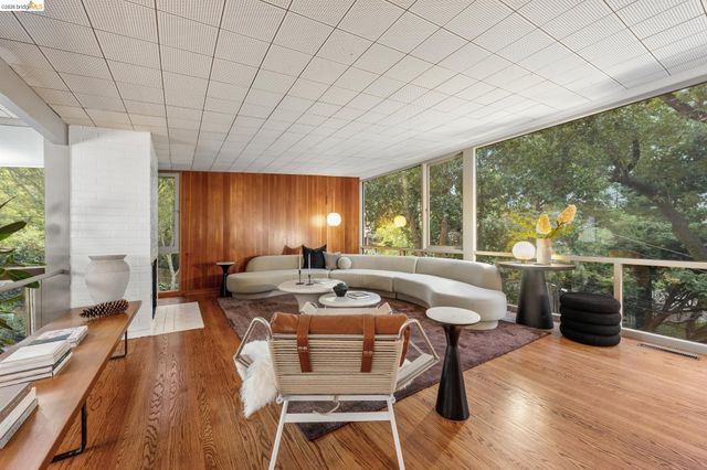775 San Diego Rd, Berkeley, CA 94707