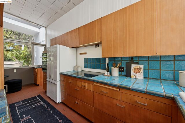 775 San Diego Rd, Berkeley, CA 94707