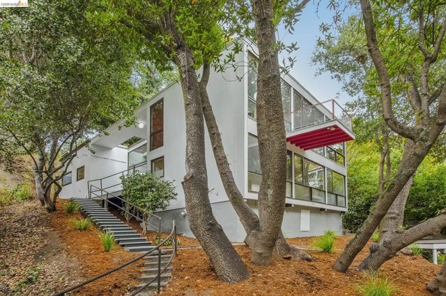 775 San Diego Rd, Berkeley, CA 94707