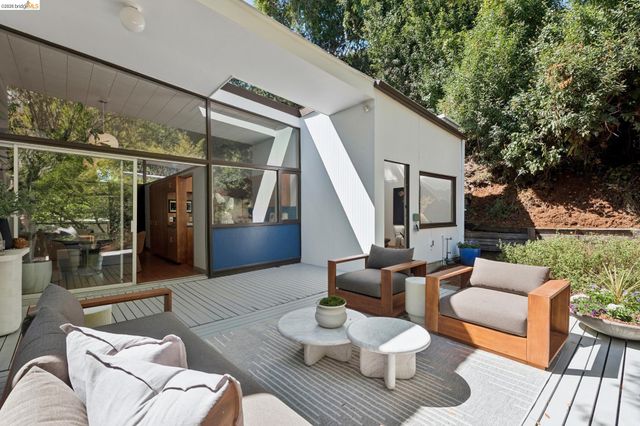 775 San Diego Rd, Berkeley, CA 94707