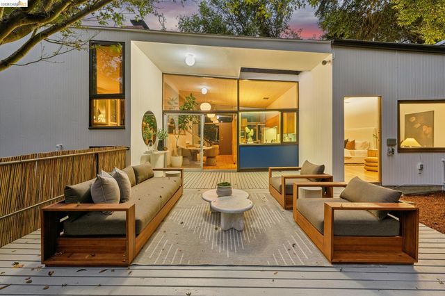 775 San Diego Rd, Berkeley, CA 94707