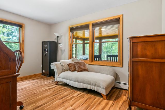 34 Charles Road, Conway, NH 03813