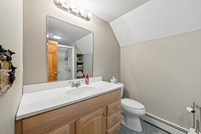 34 Charles Road, Conway, NH 03813