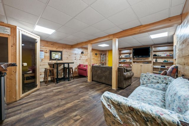 34 Charles Road, Conway, NH 03813