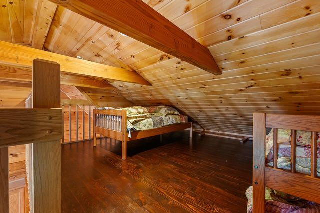 34 Charles Road, Conway, NH 03813