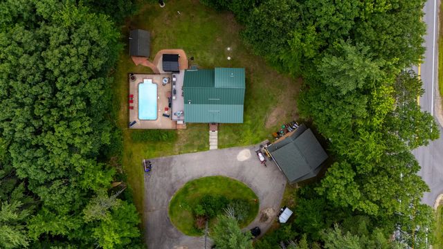 34 Charles Road, Conway, NH 03813