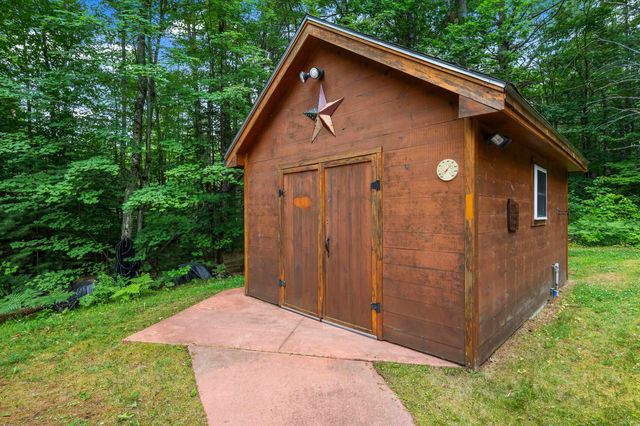34 Charles Road, Conway, NH 03813