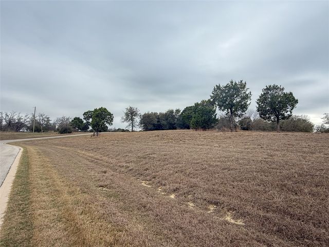 6198 Lambhill Lane, Cleburne, TX 76033