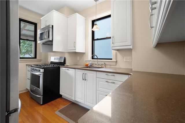 507 Transverse Ave, Mt Oliver, PA 15210