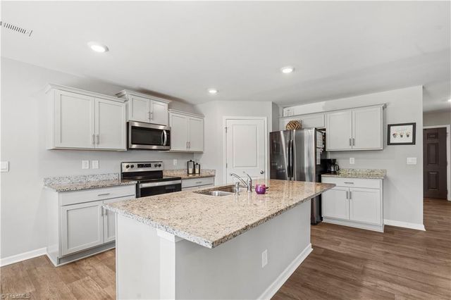 183 Ashfield Lane, Lexington, NC 27292